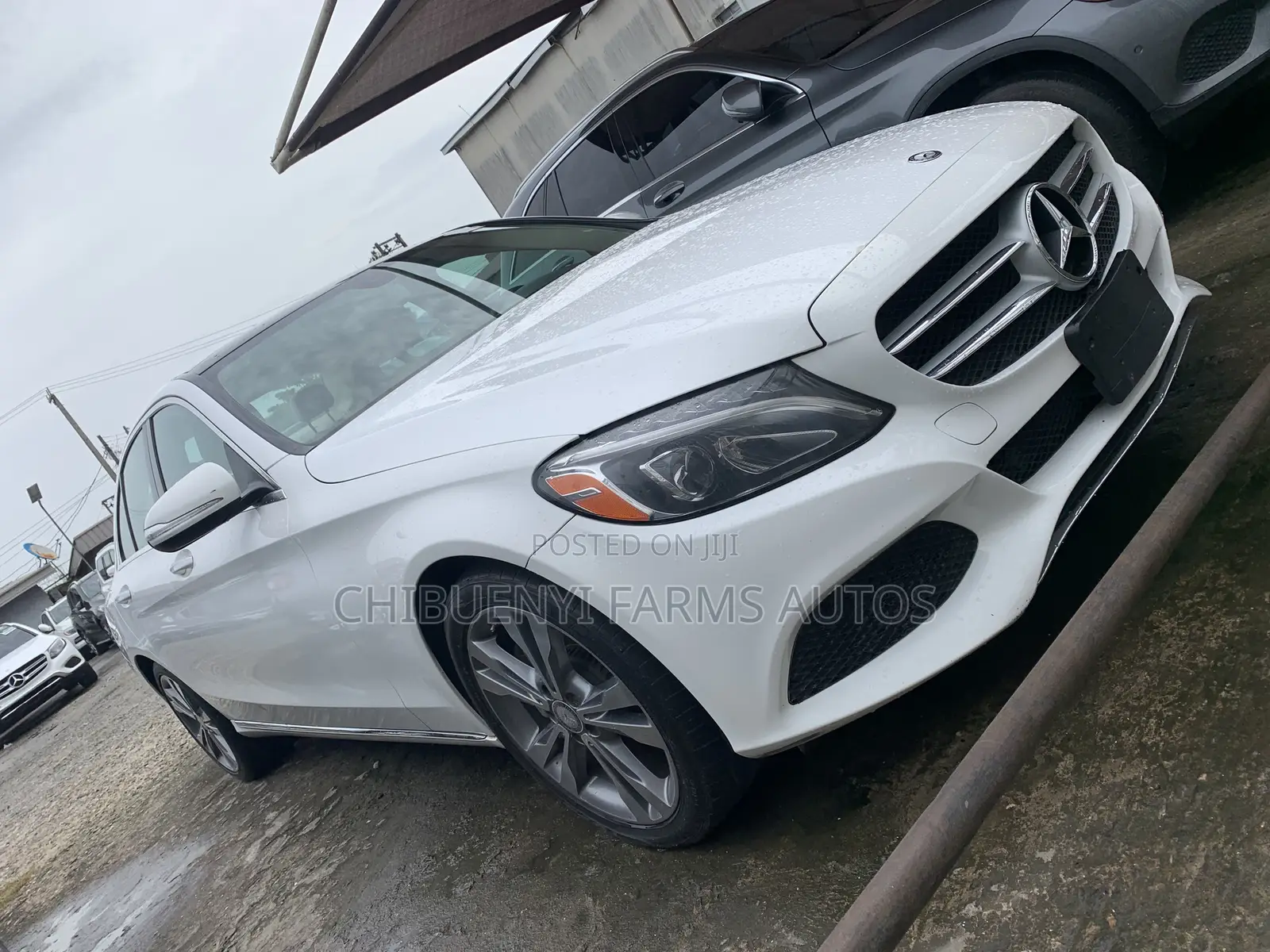 Mercedes-Benz C300 Luxury 4dr AWD 4Matic Sedan (2.0L 4cyl 7A) 2015