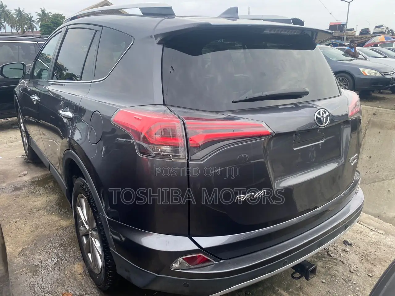 Toyota RAV4 2017 Gray