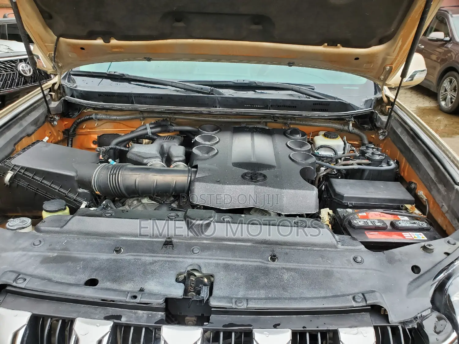 Toyota Land Cruiser Prado 2016 Gold