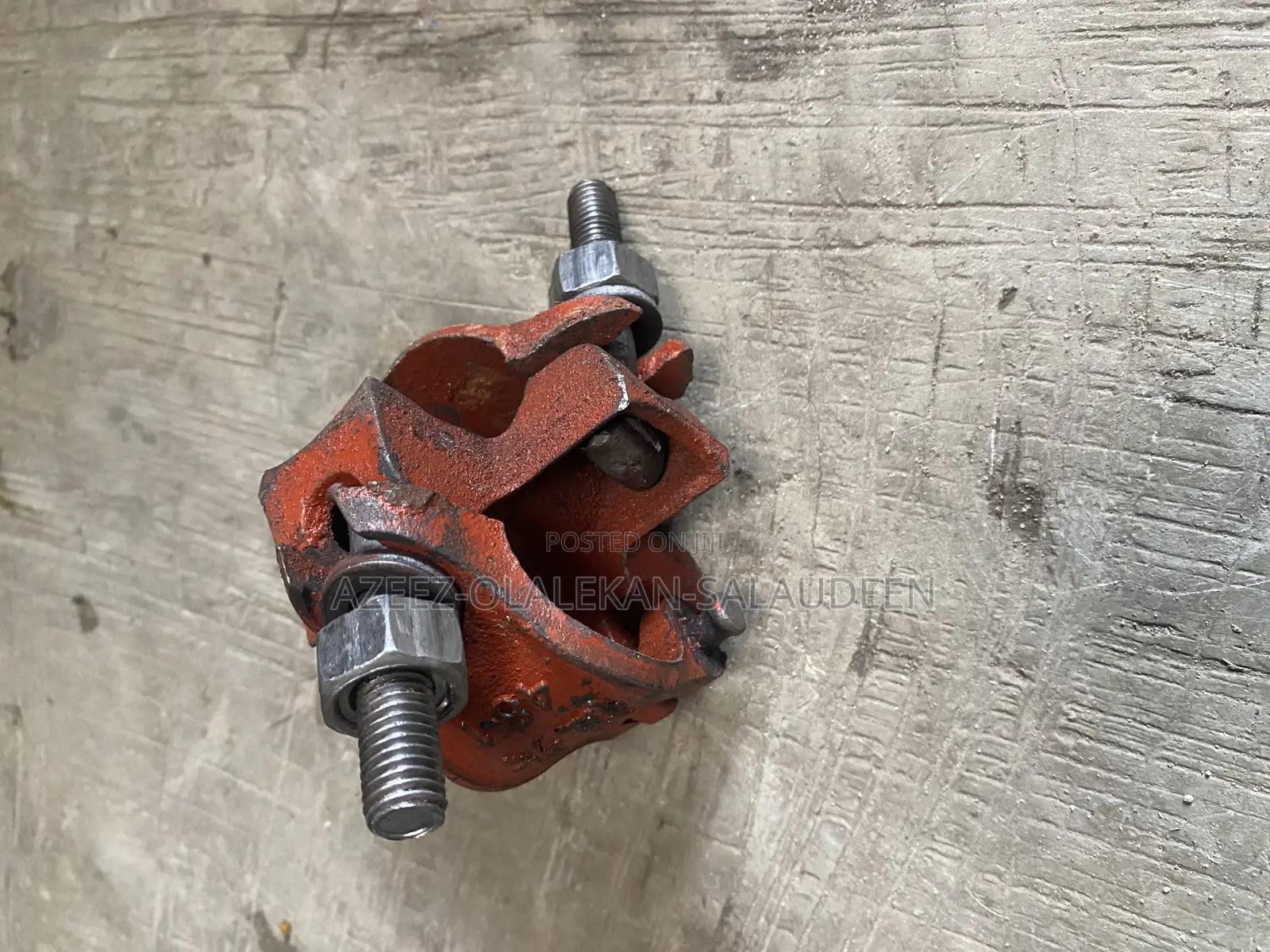 Scarfolding Clips Cast 1” Half X 1” Half New