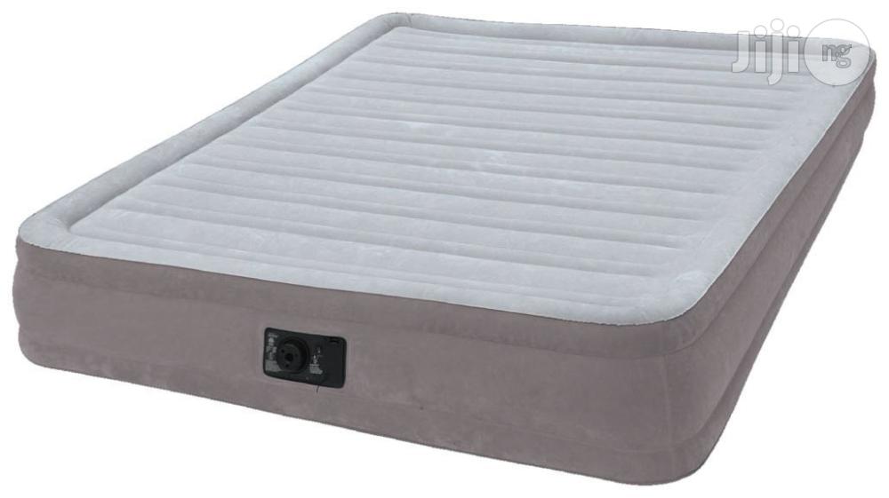 Intex Dura-Beam Comfort Plush With Built