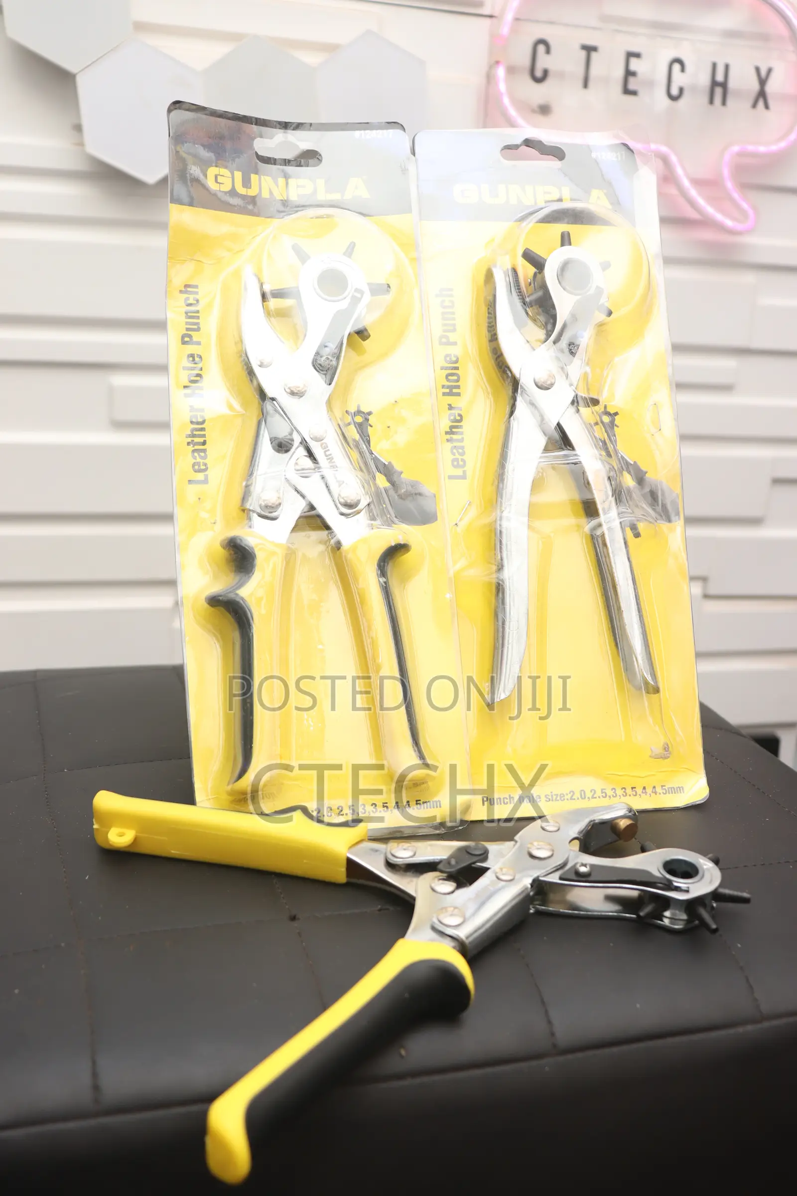 Gunpla Heavy Duty Leather/Plastic Hole Punch