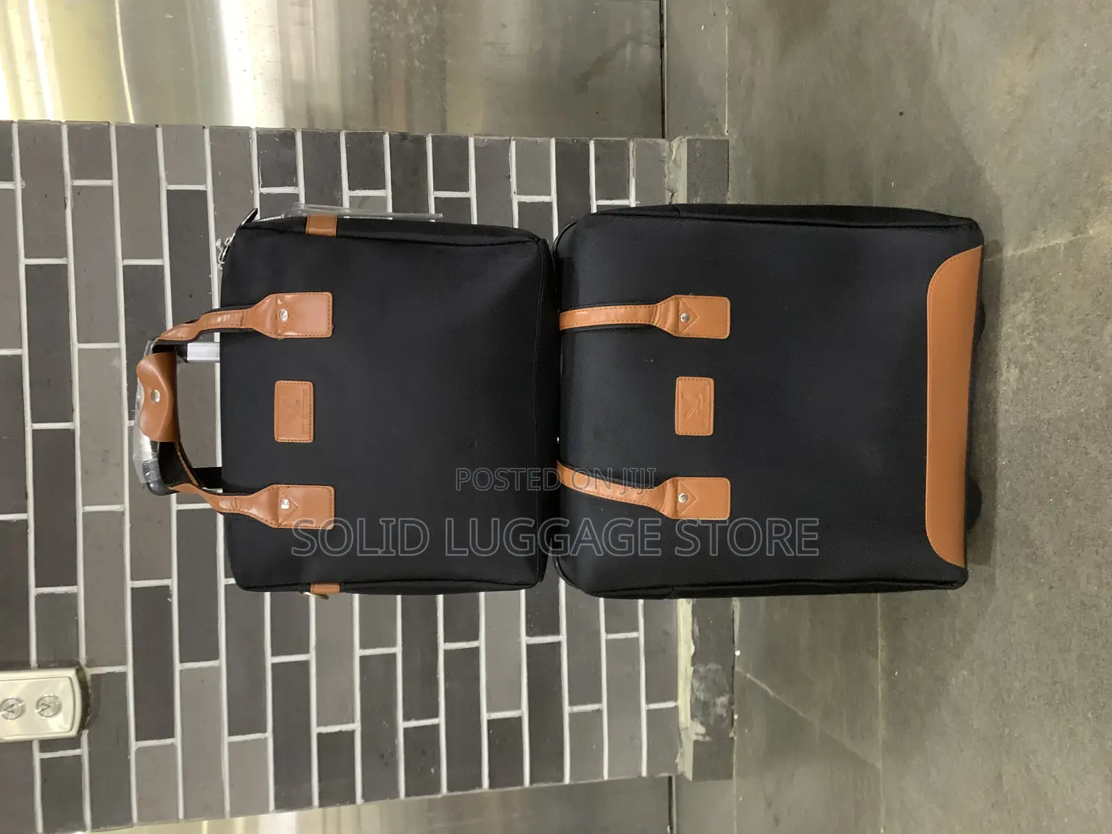 Xisello Set of 2 Hand Luggage Bag