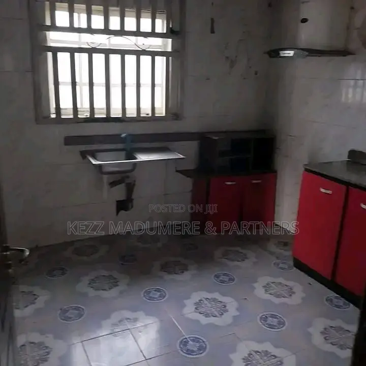 3bdrm Bungalow in Ogbaku , Owerri , for sale