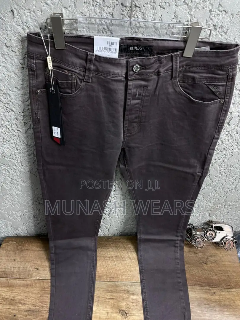 Classic Jean Model