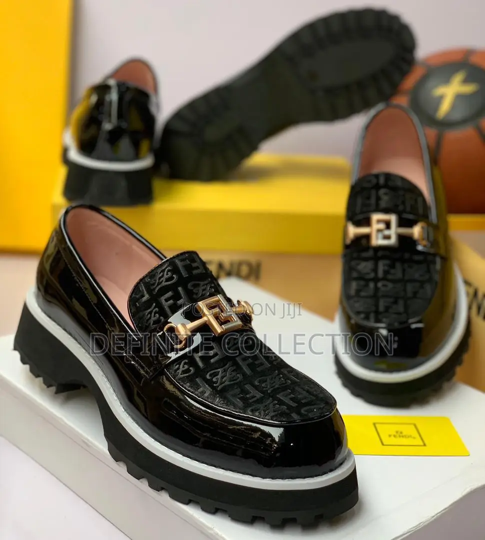 FENDI Luxury Shoe