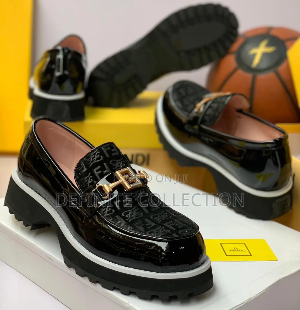 FENDI Luxury Shoe