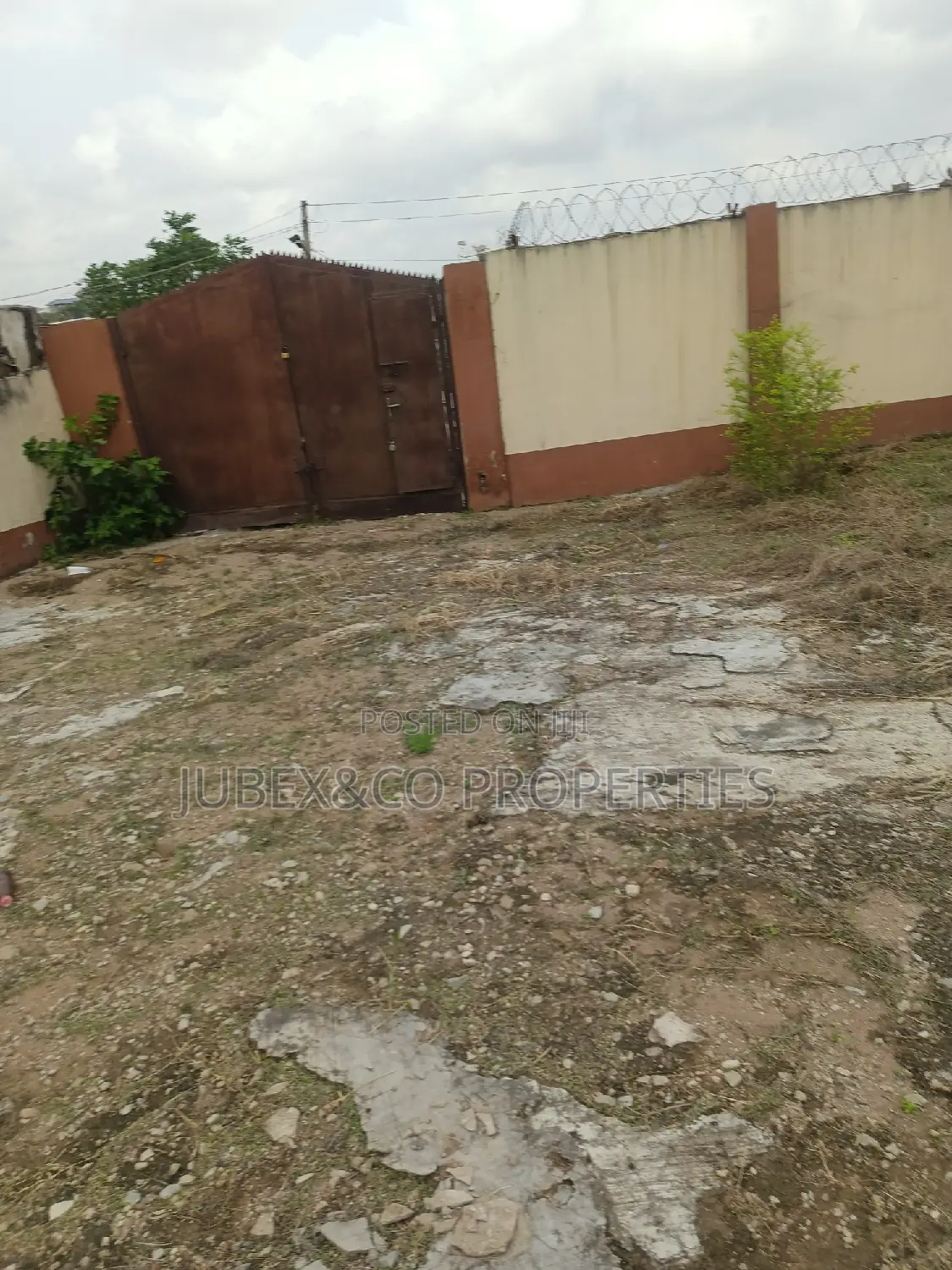 3bdrm Block of Flats in Ilesa for sale