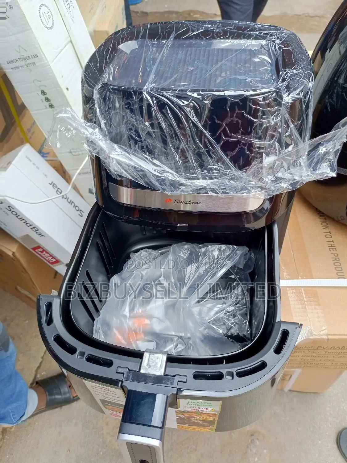 Binatone Air Fryer With Grill, 6.5litres.