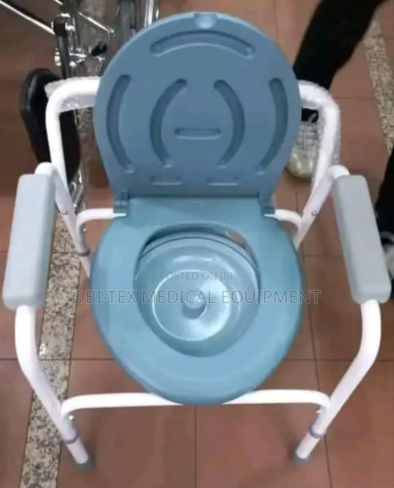 Original Commode Chair