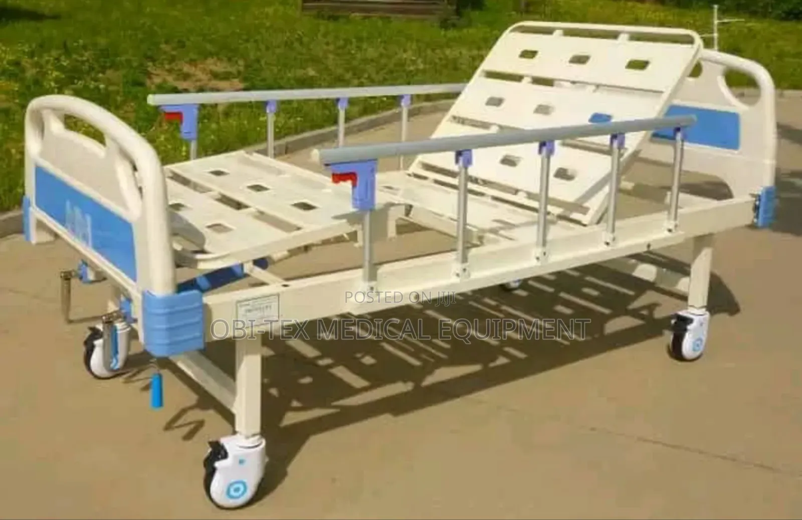 Top Quality Two Crank Hospital Bed