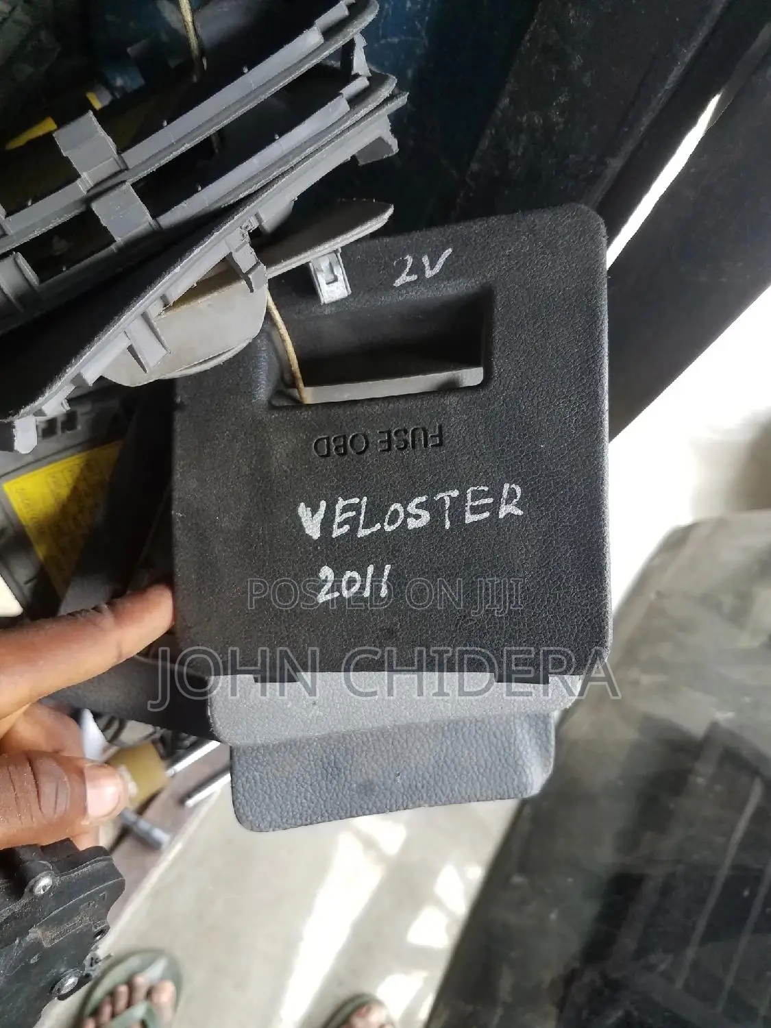 Fuse Cover For Hyundai Veloster 011