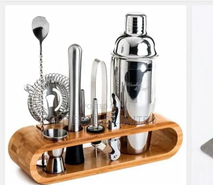 Quality Set of Bar Accessories
