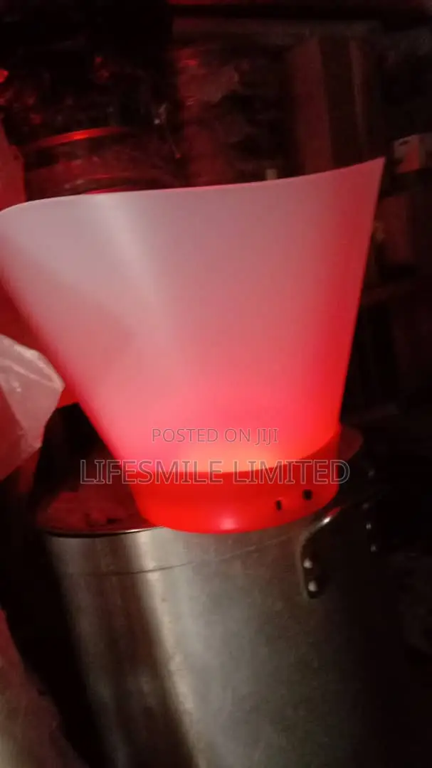 Quality Champagne Bucket Led