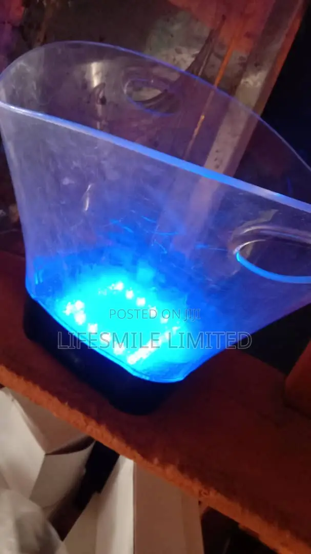 Quality Champagne Bucket Led