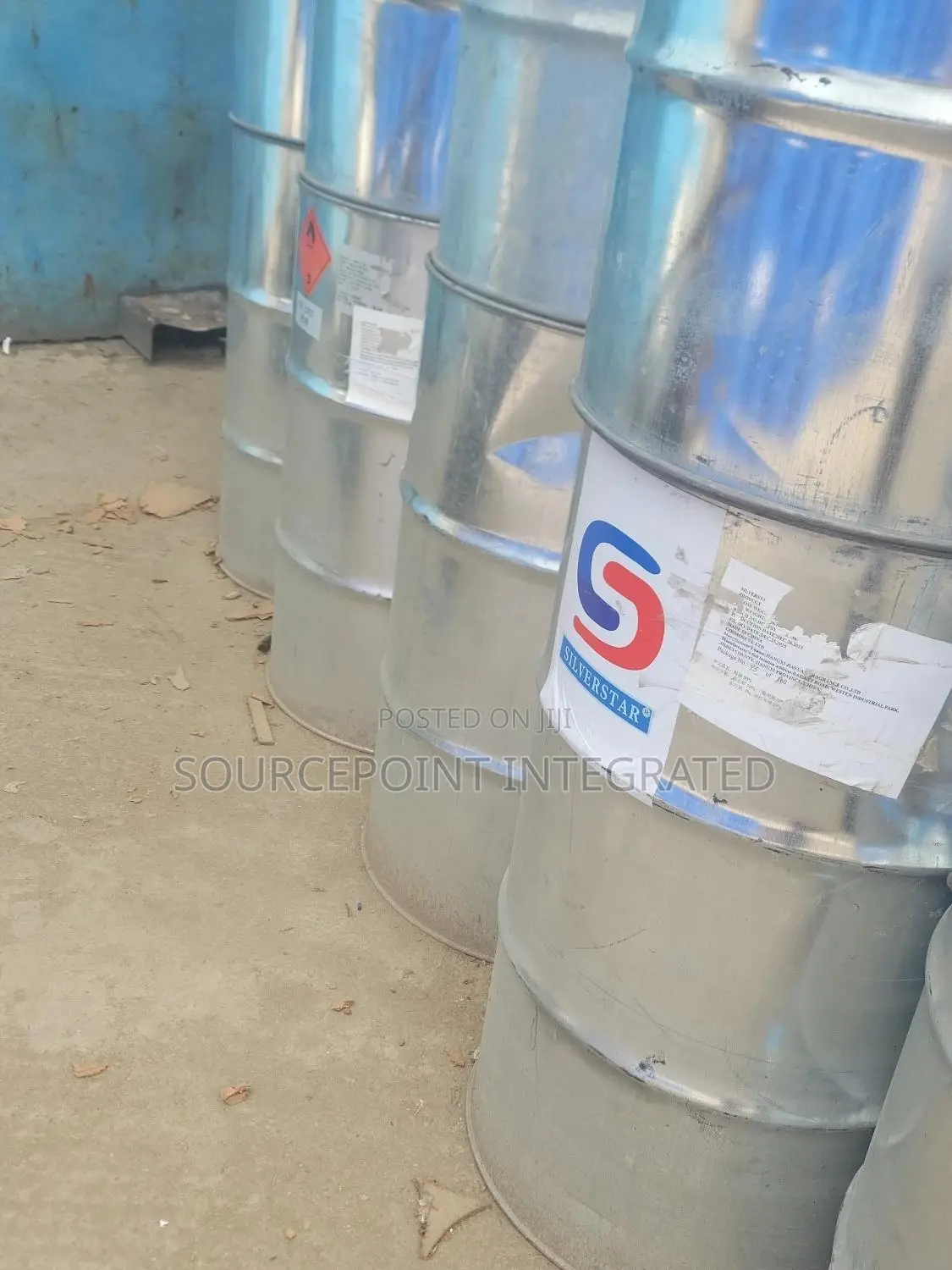 Pine Oil 180kg 70% Purity
