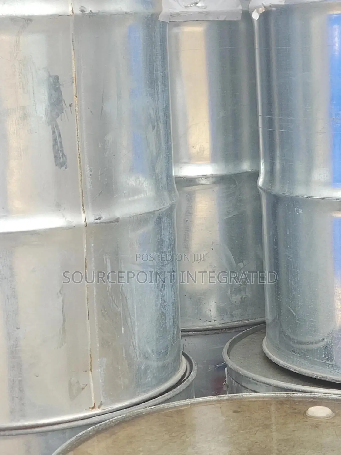 Pine Oil 180kg 70% Purity