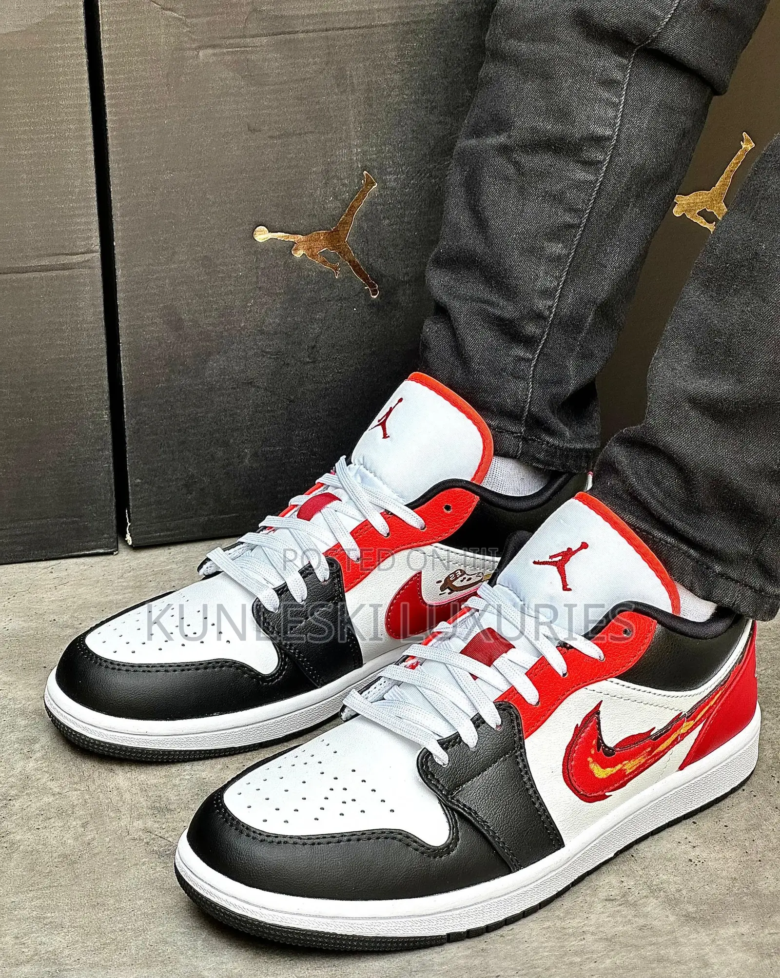 Original Air Jordan 1 Low Flaming Swoosh Sneakers