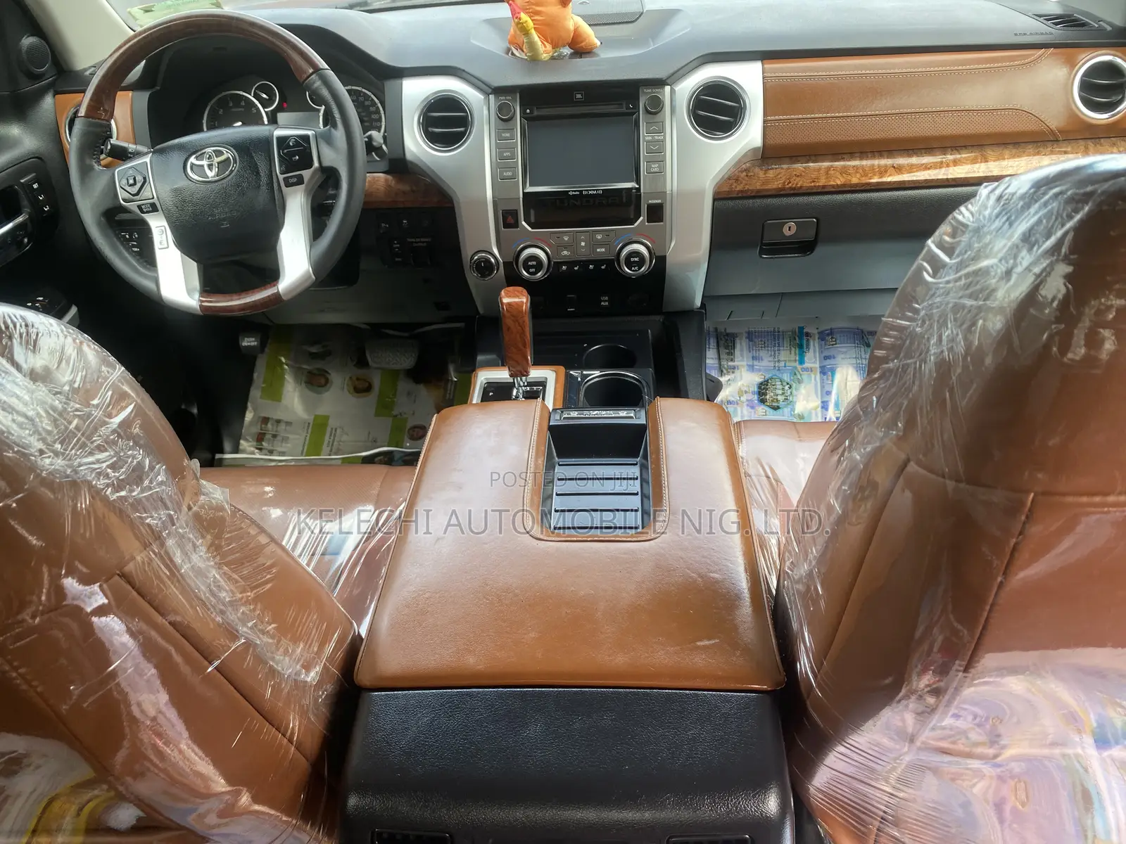 Toyota Tundra 2018 Orange