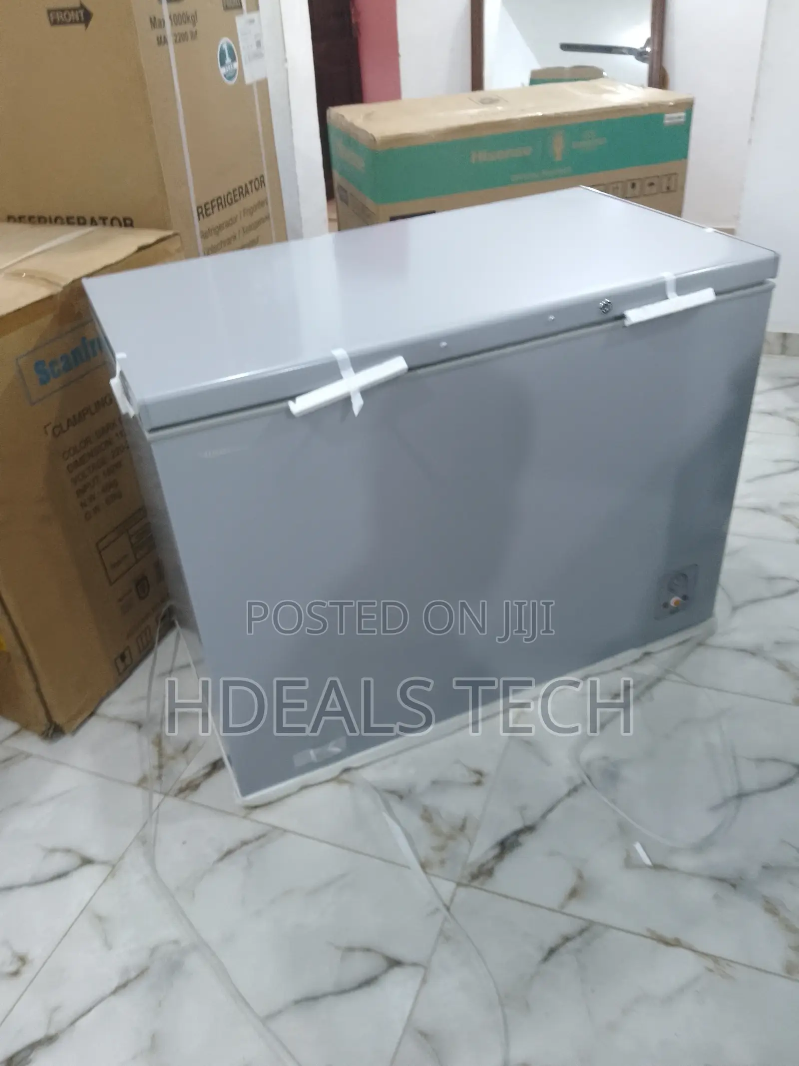 Brand Hisense 300L Chest Freezer.
