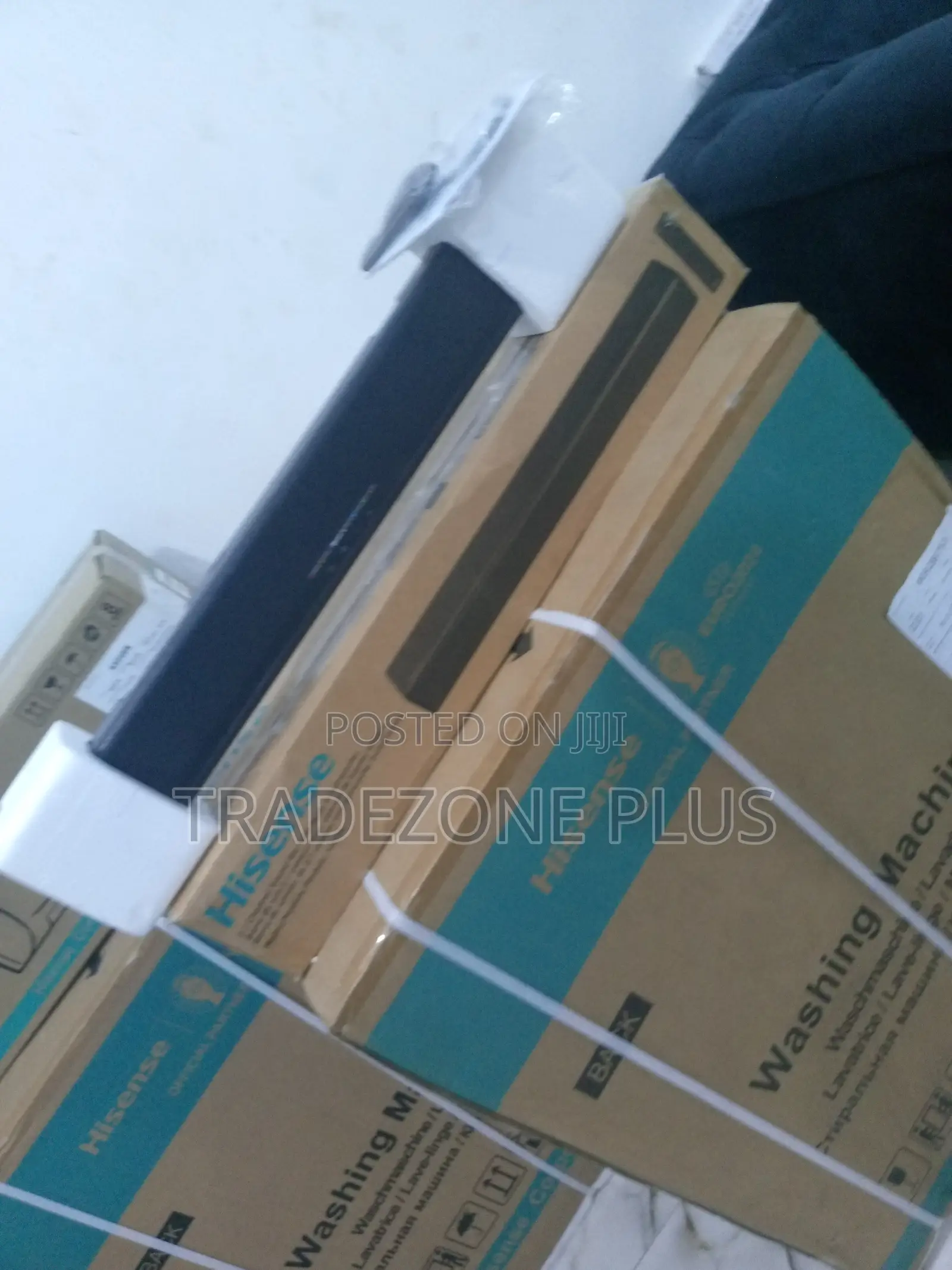 Effective 2.1 Channel Hisense Soundbar With Inbuilt Subwoofe