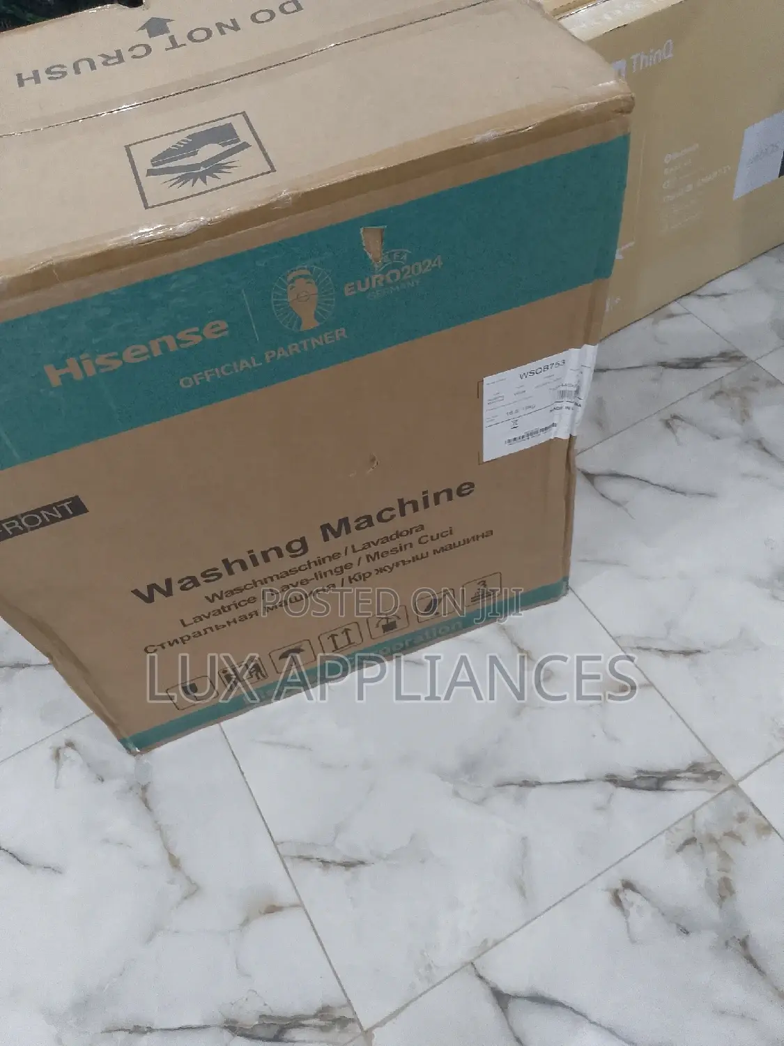 New Hisense White and Green Color Washing Machine