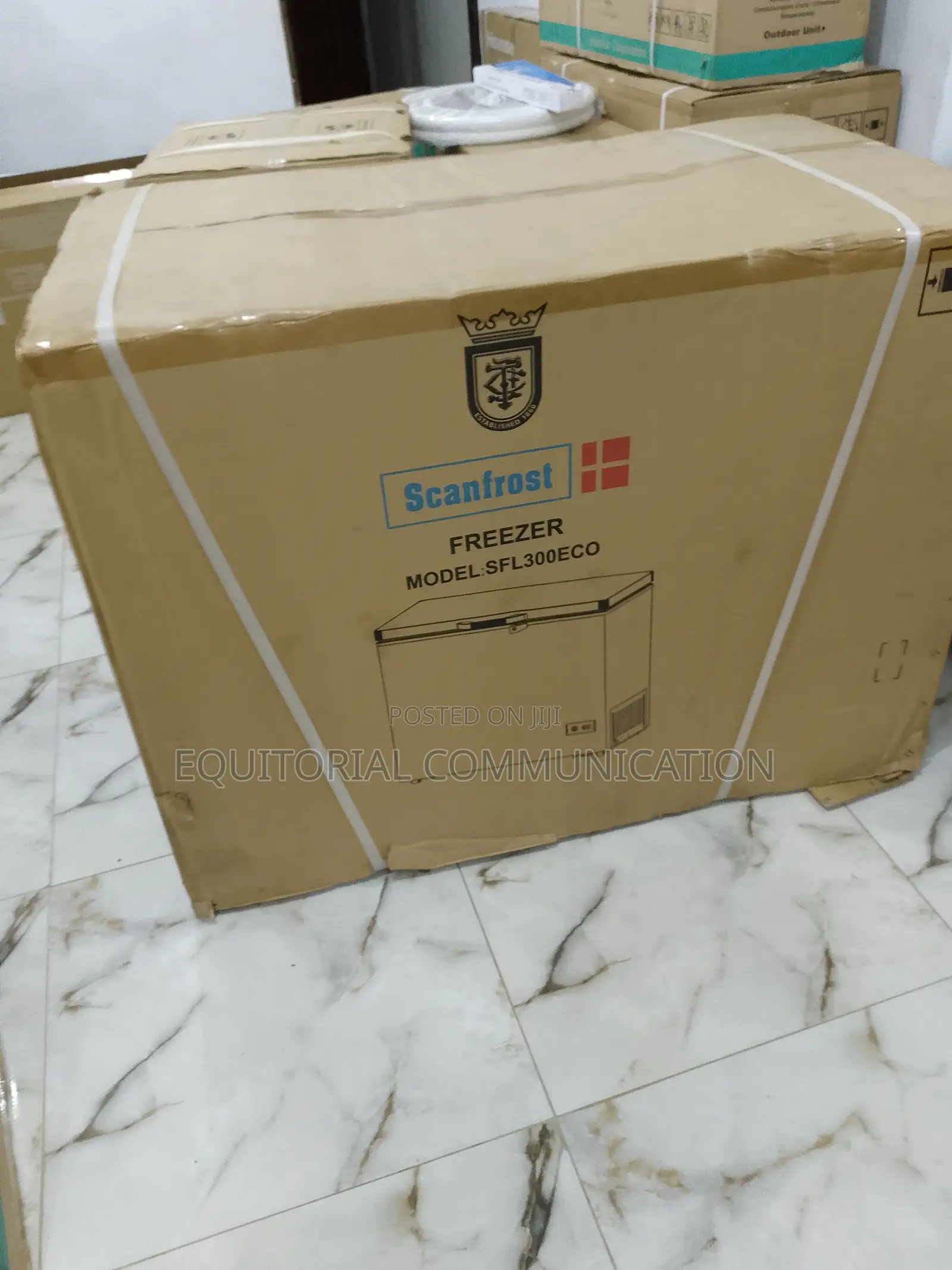 New in Scanfrost Chest Freezer Silver 