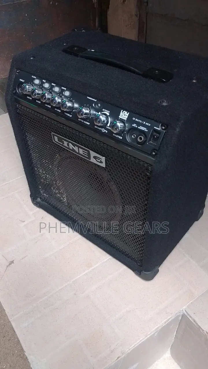 Line 6 Uk Used Bass Combo Speaker