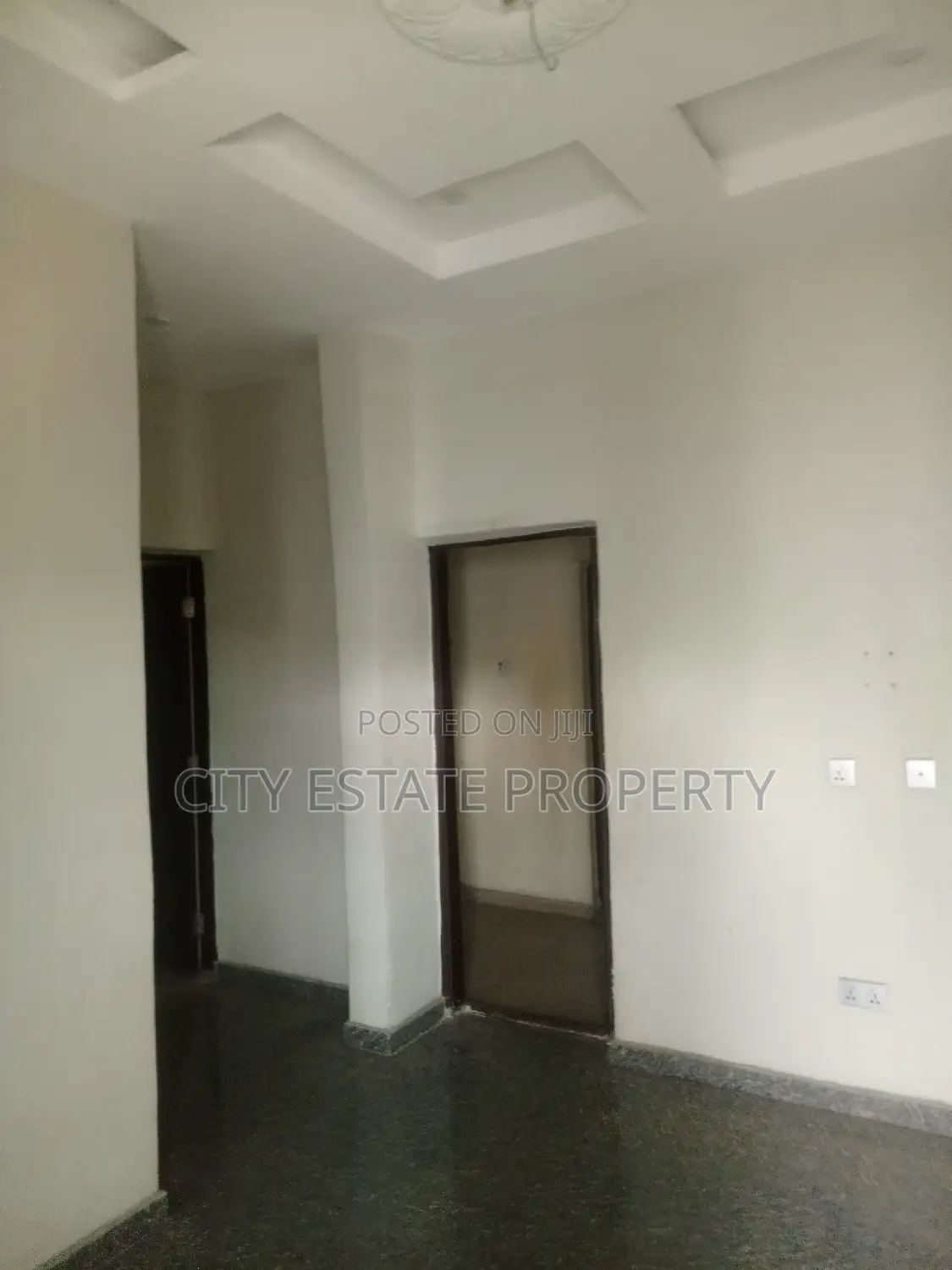 4bdrm Bungalow in Nddc Estate, Port-Harcourt for rent