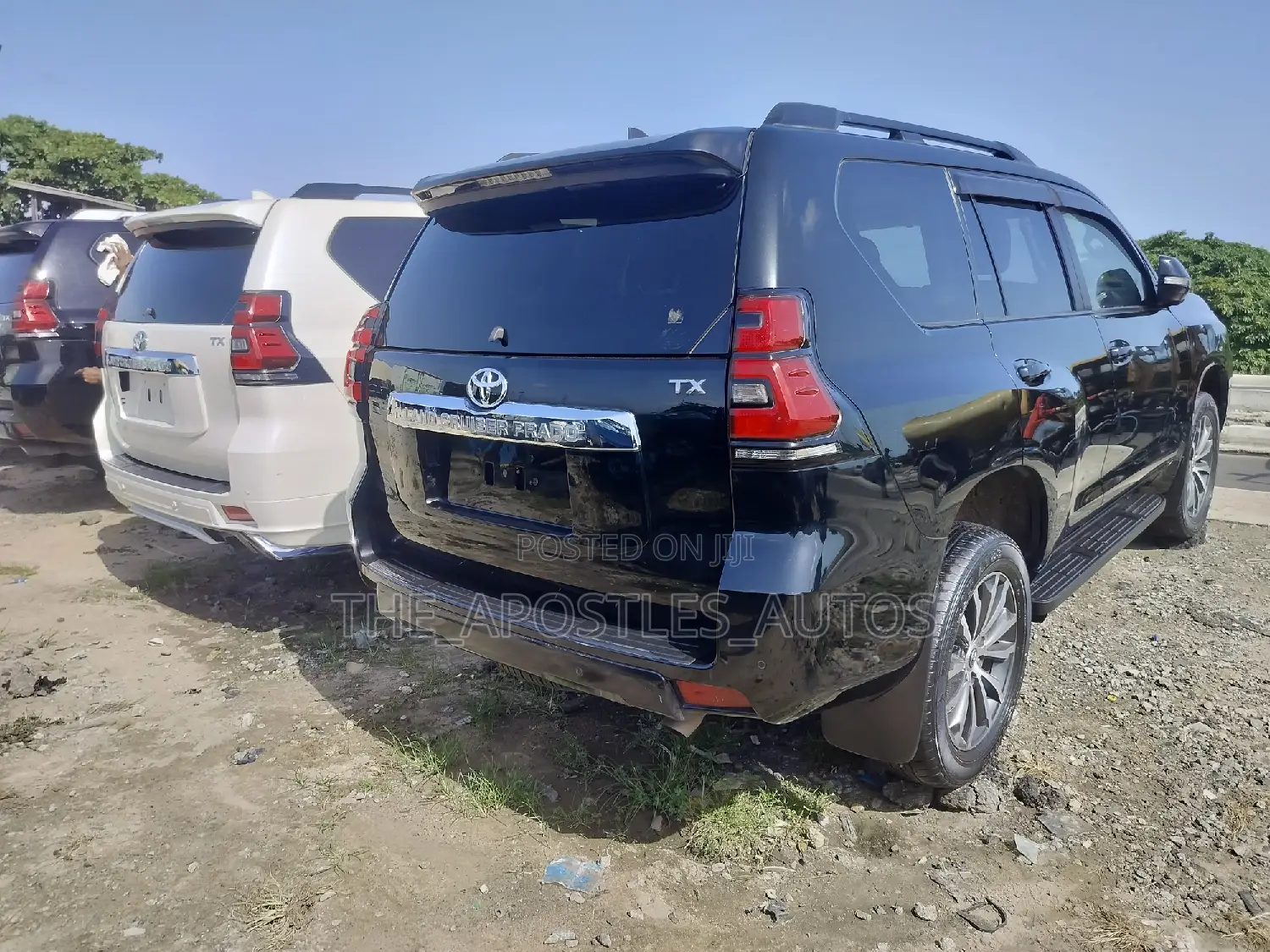 Toyota Land Cruiser Prado 2022 Black