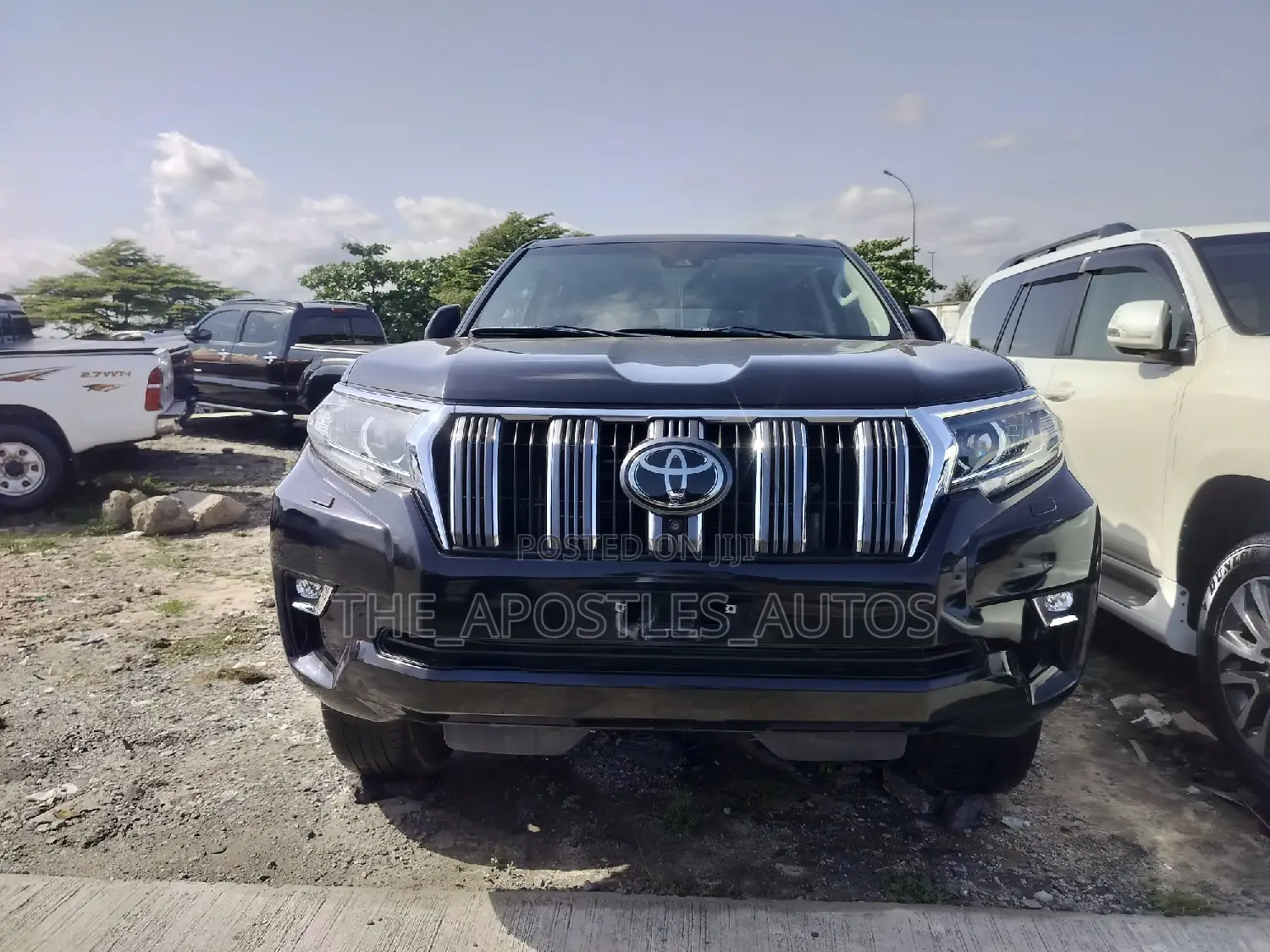 Toyota Land Cruiser Prado 2022 Black