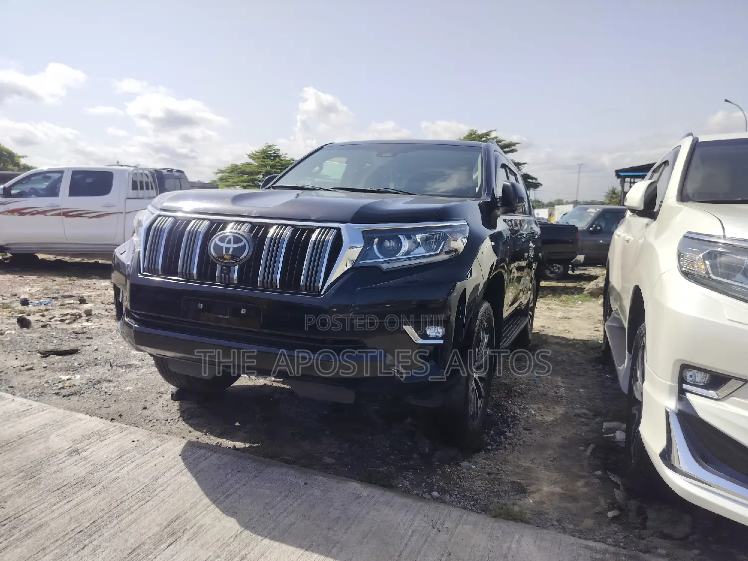 Toyota Land Cruiser Prado 2022 Black