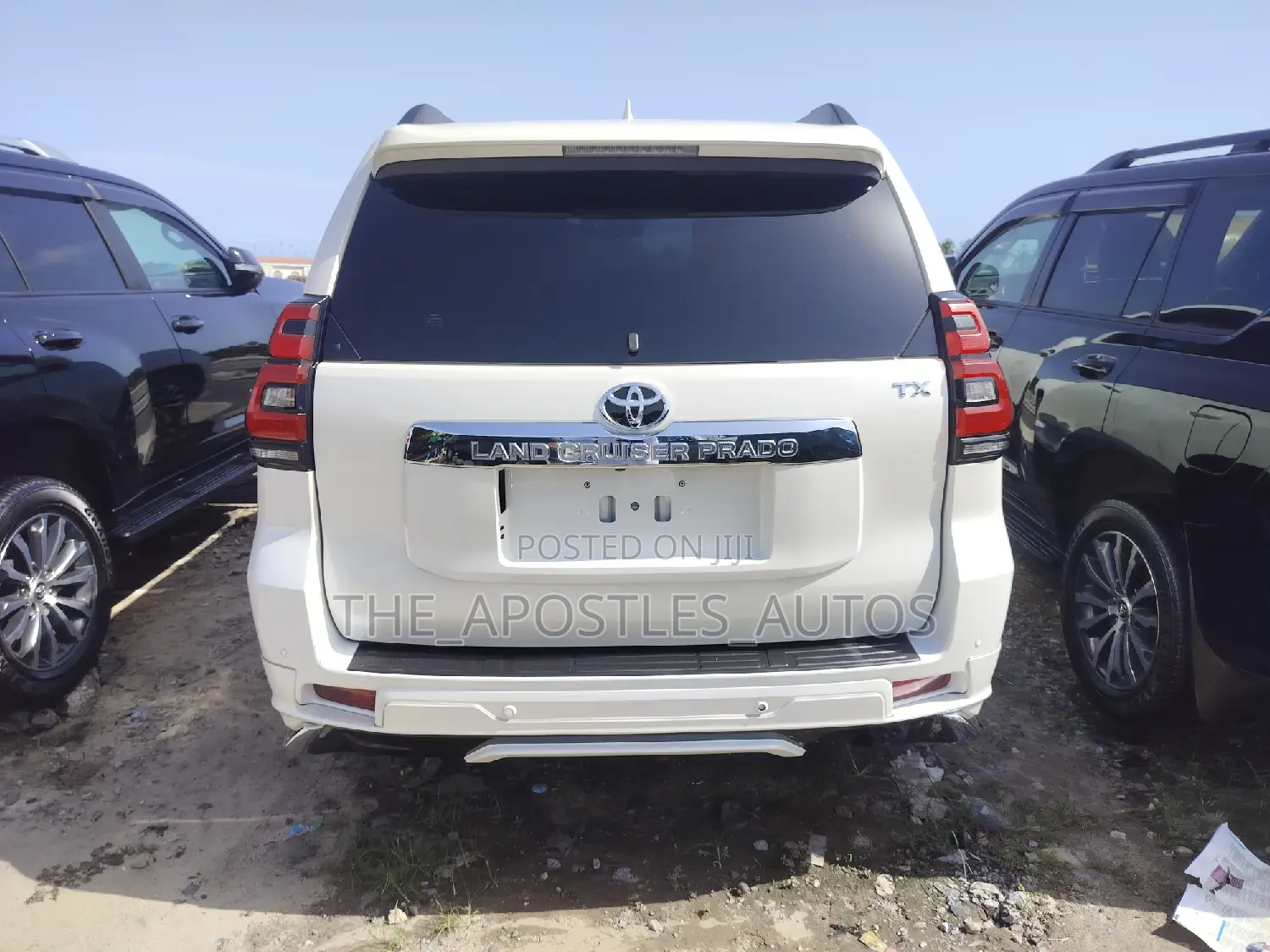 Toyota Land Cruiser Prado 2022 White