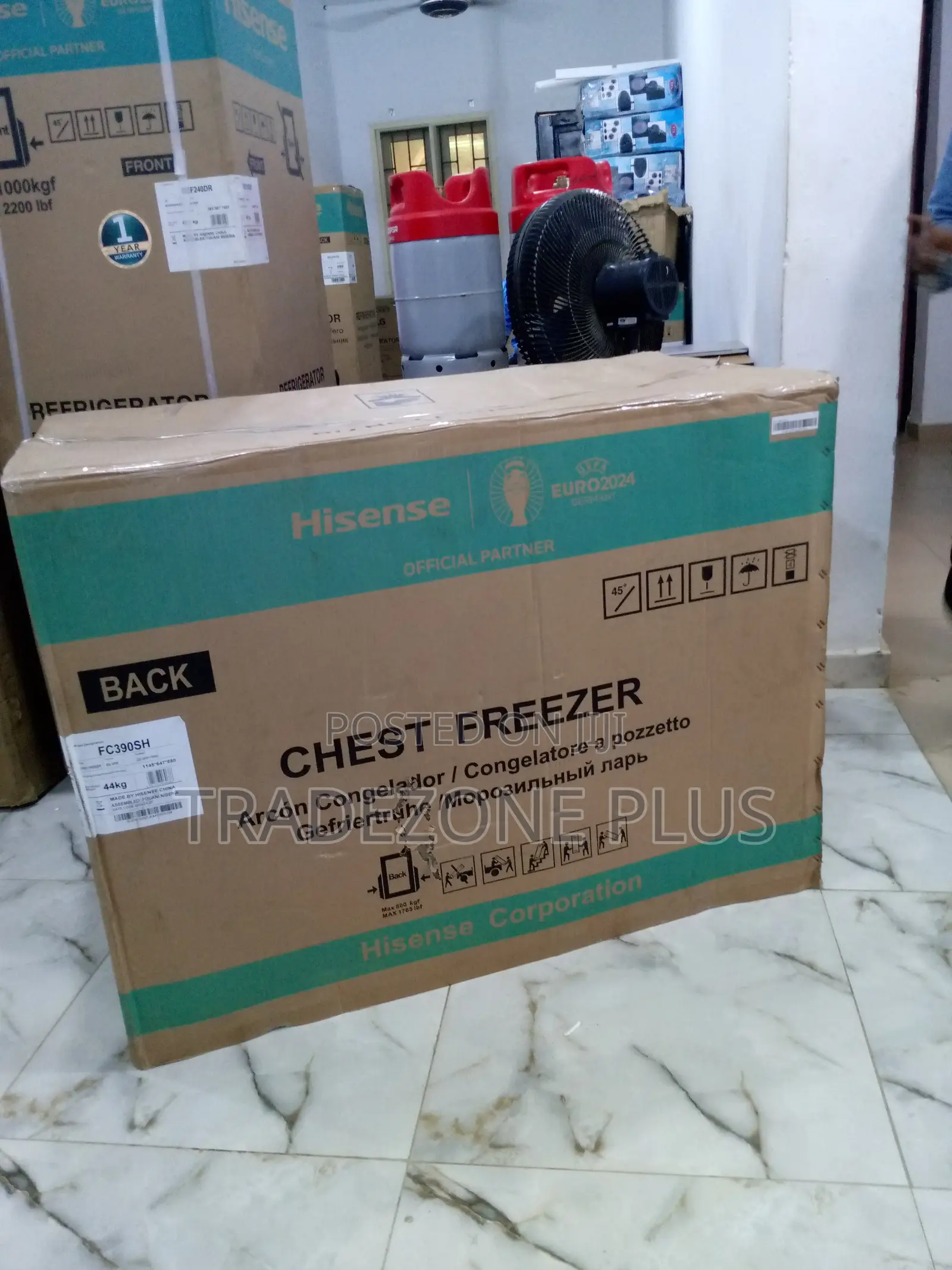 Classic Hisense Fc390sh Chest Freezer