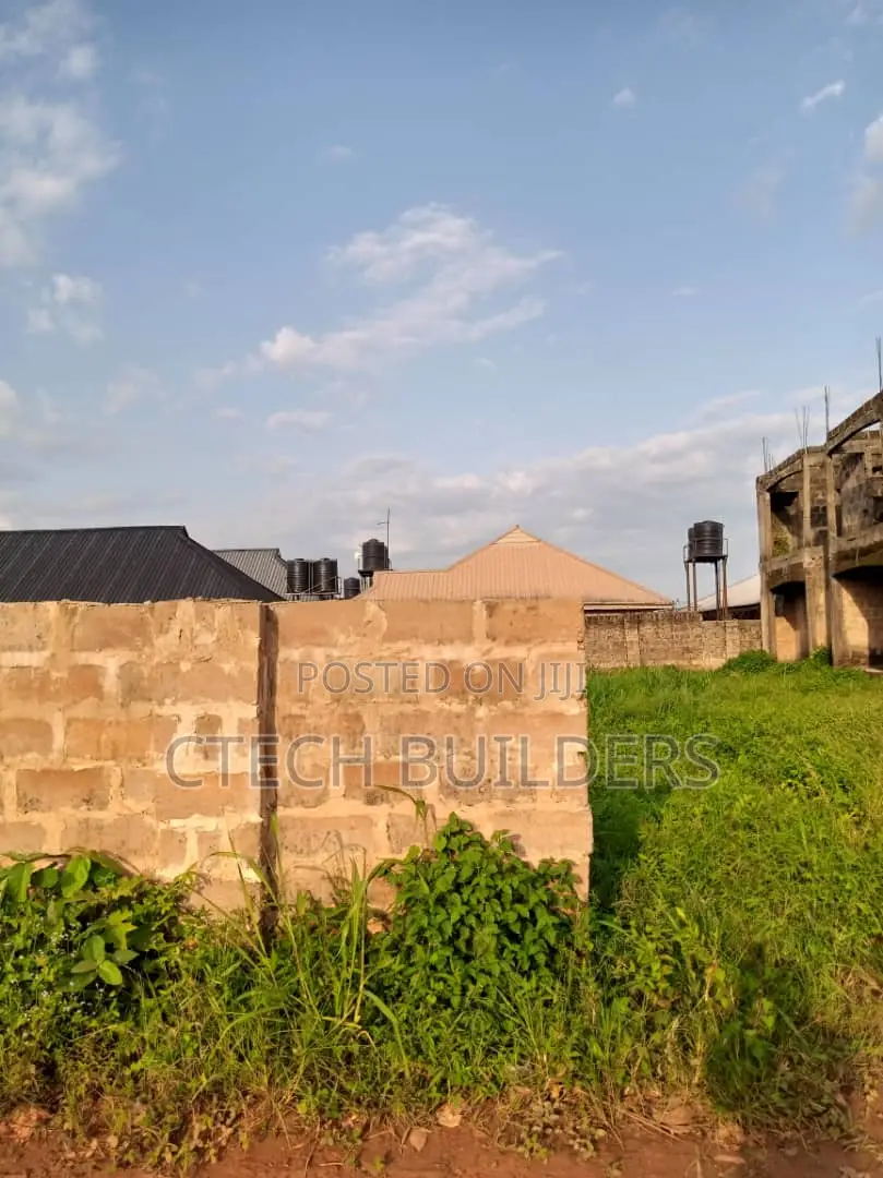 2bdrm Block of Flats in Benin City for sale