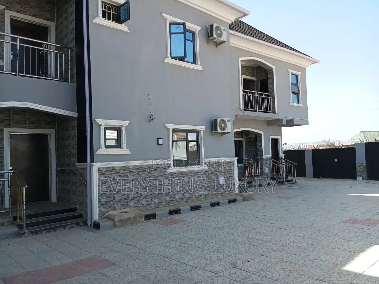 2bdrm Block of Flats in Bwari / Bwari for rent