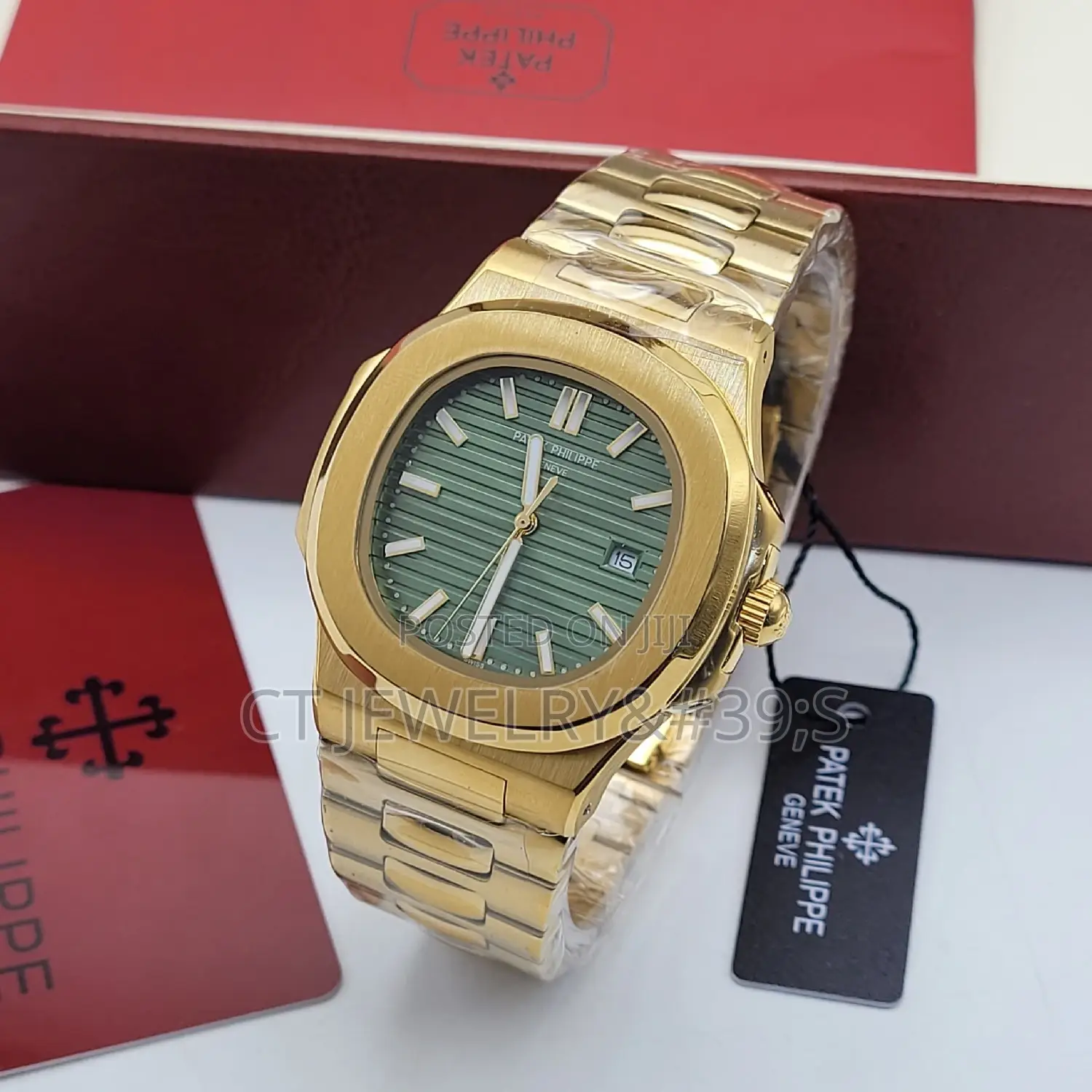 Patek Philippe Classic Analog Wristwatch Timeless Design, High Grade