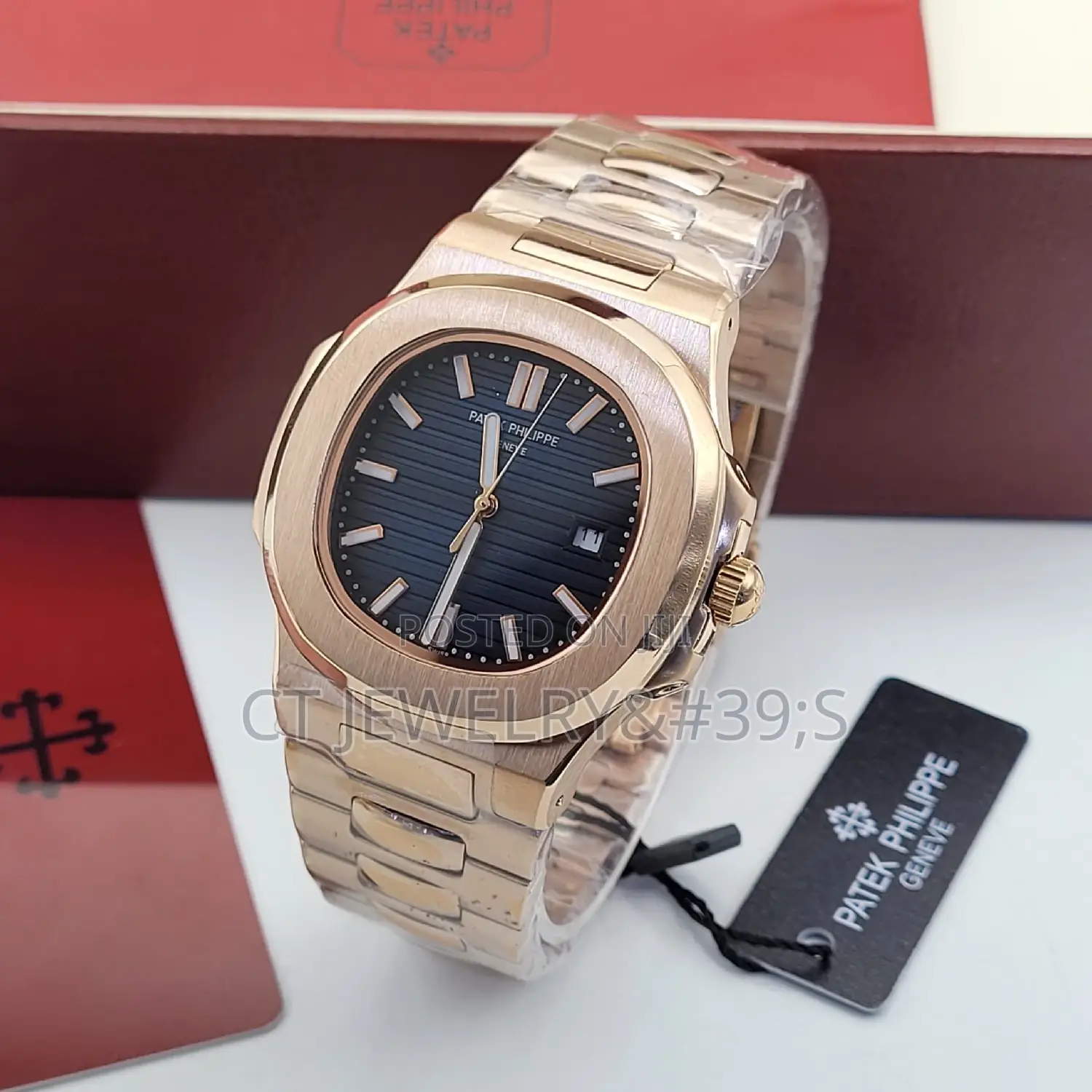 Patek Philippe Classic Analog Wristwatch Timeless Design, High Grade