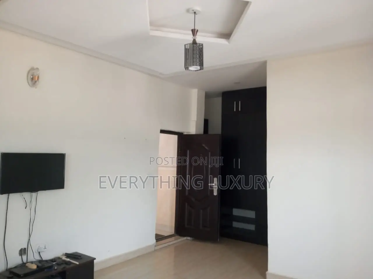 3bdrm Penthouse in Ushafa for rent