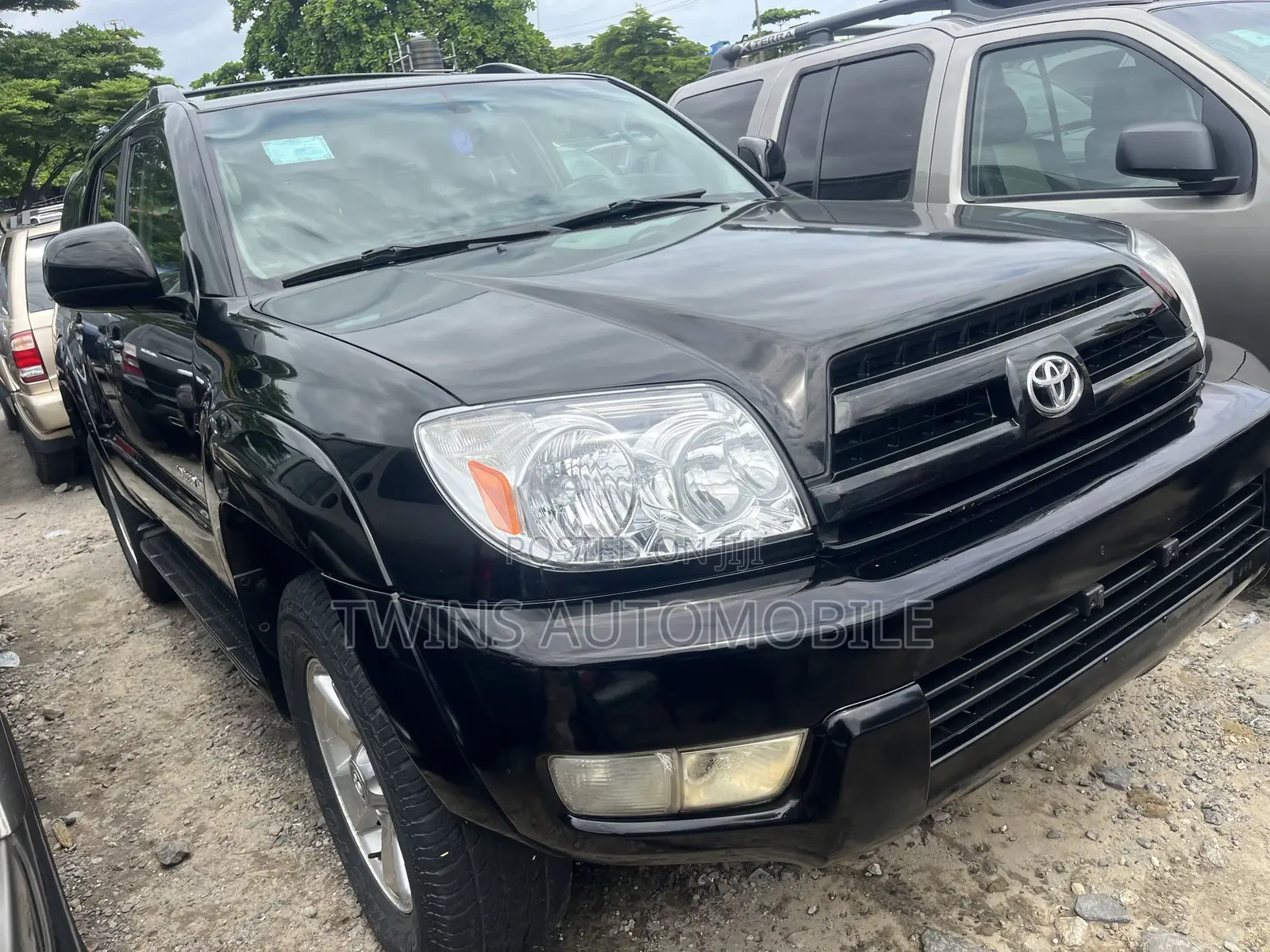 Toyota 4-Runner Limited V6 4x4 2005 Black