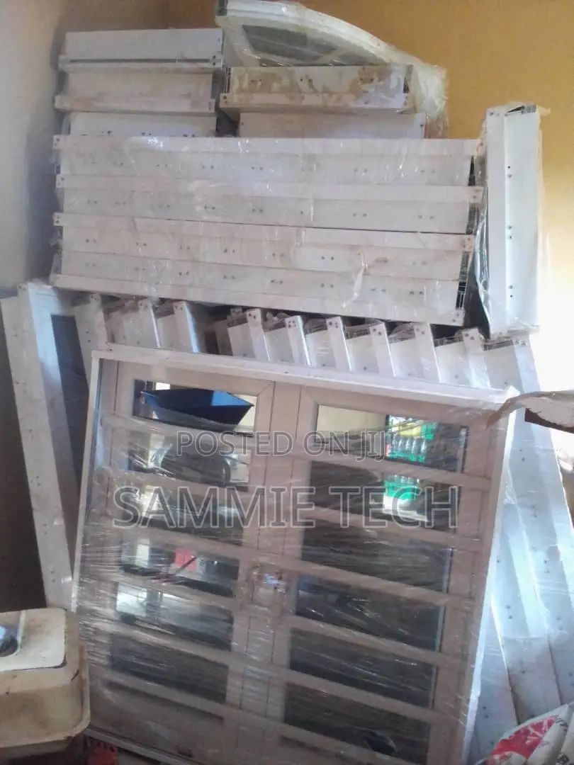 Casement Windows With Inner Bugularis and Inner Net