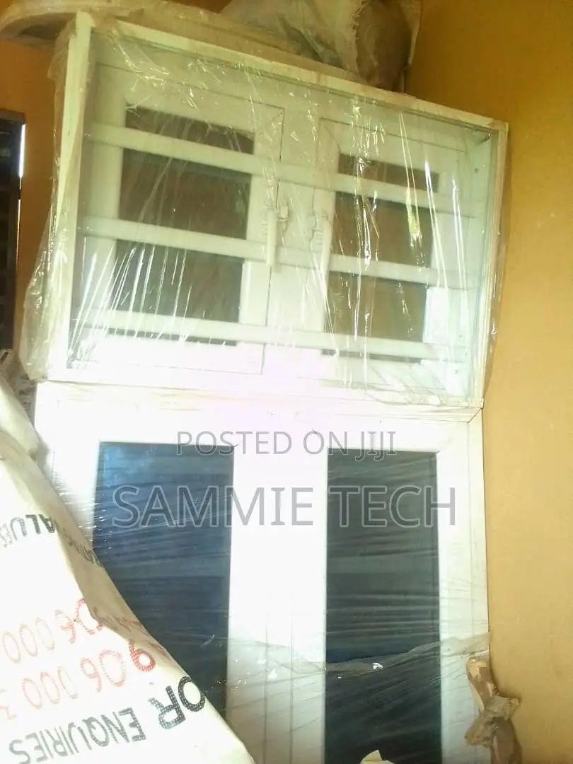 Casement Windows With Inner Bugularis and Inner Net