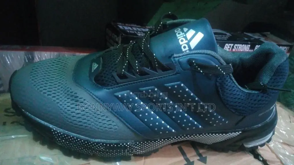 High Quality Adudas Size 48 Juggling Canvas