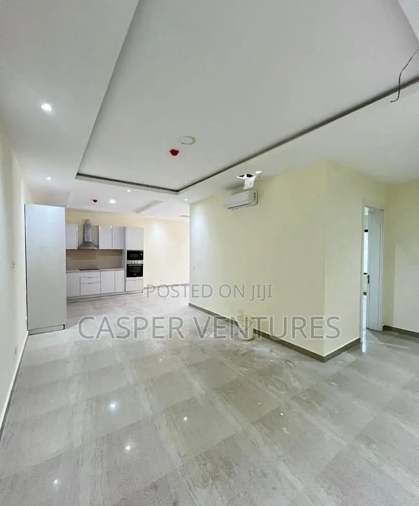 1bdrm Condo in Phase 1 for rent