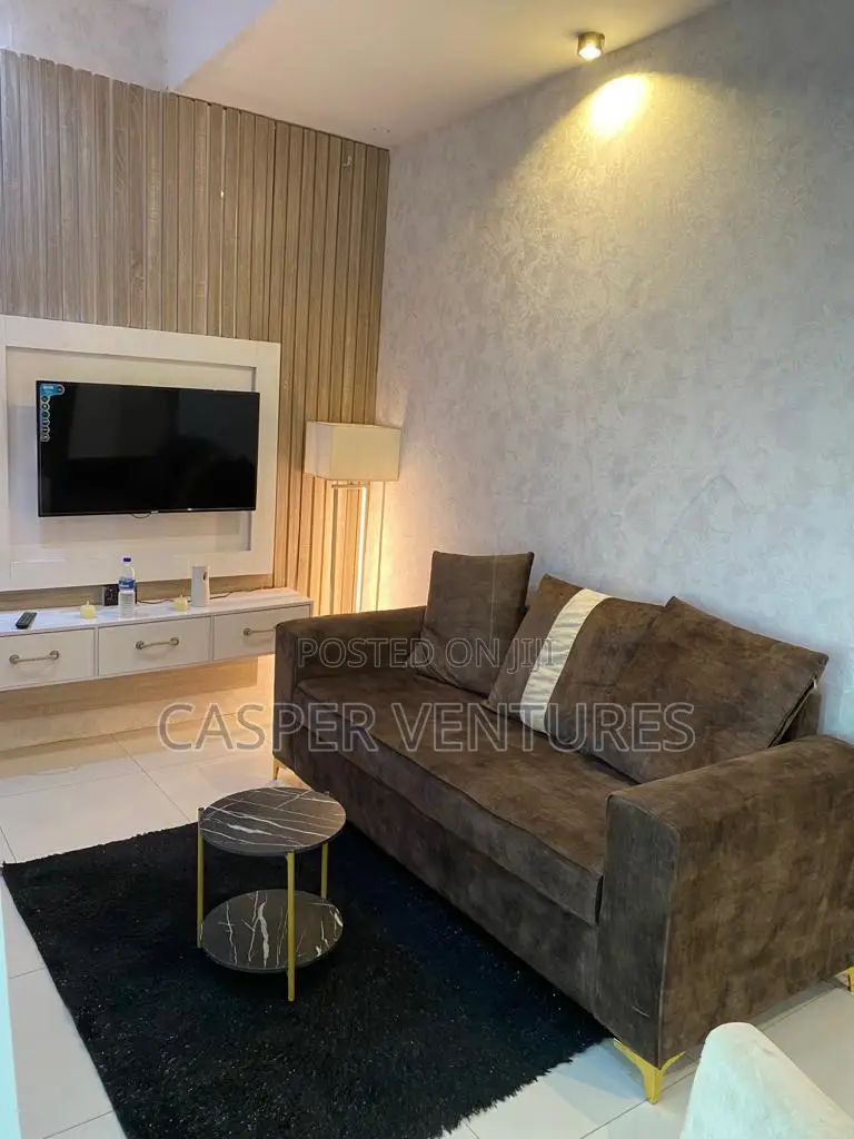 Furnished Mini Flat in Chevy View Estate, Chevron for rent