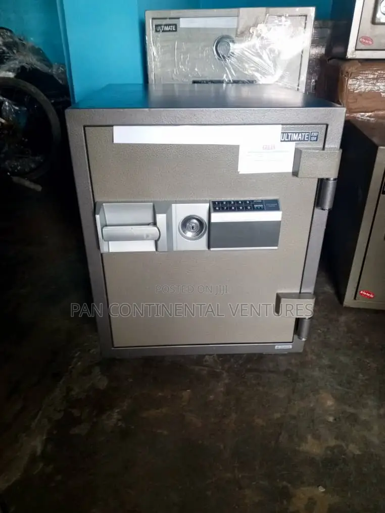 Brand New 104 Digital Safe