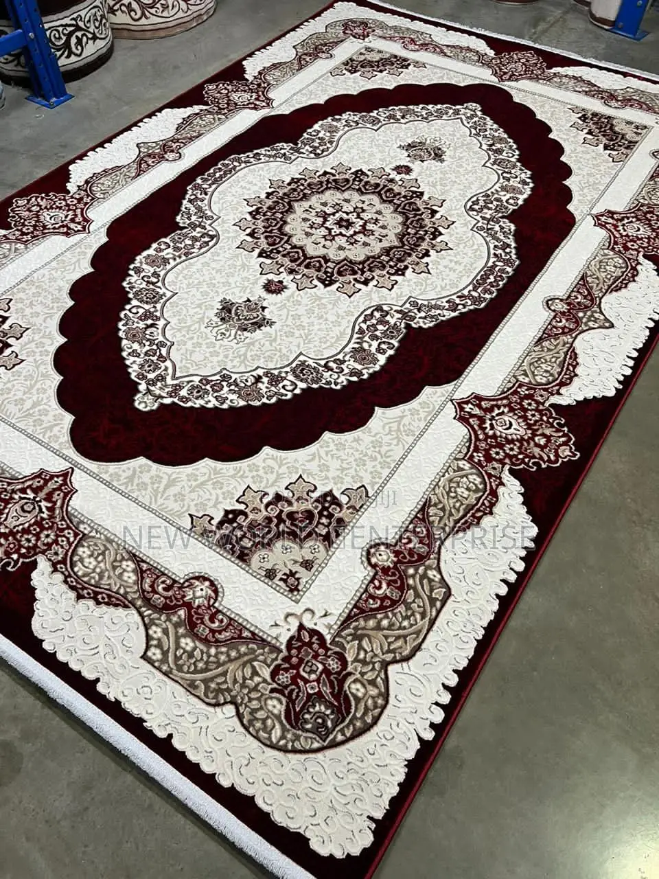 5by7 Modern Royal Silk Wine Color Persian Centre Rug