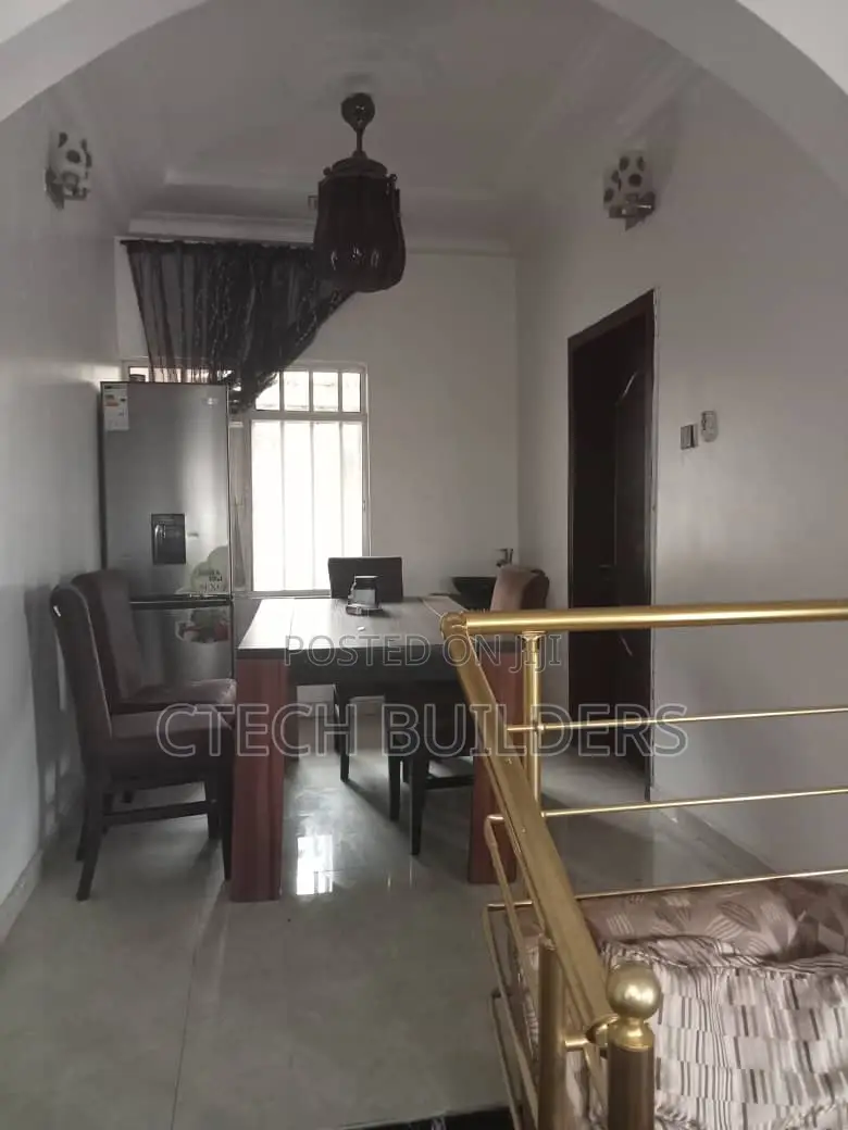4bdrm Bungalow in Benin City for sale