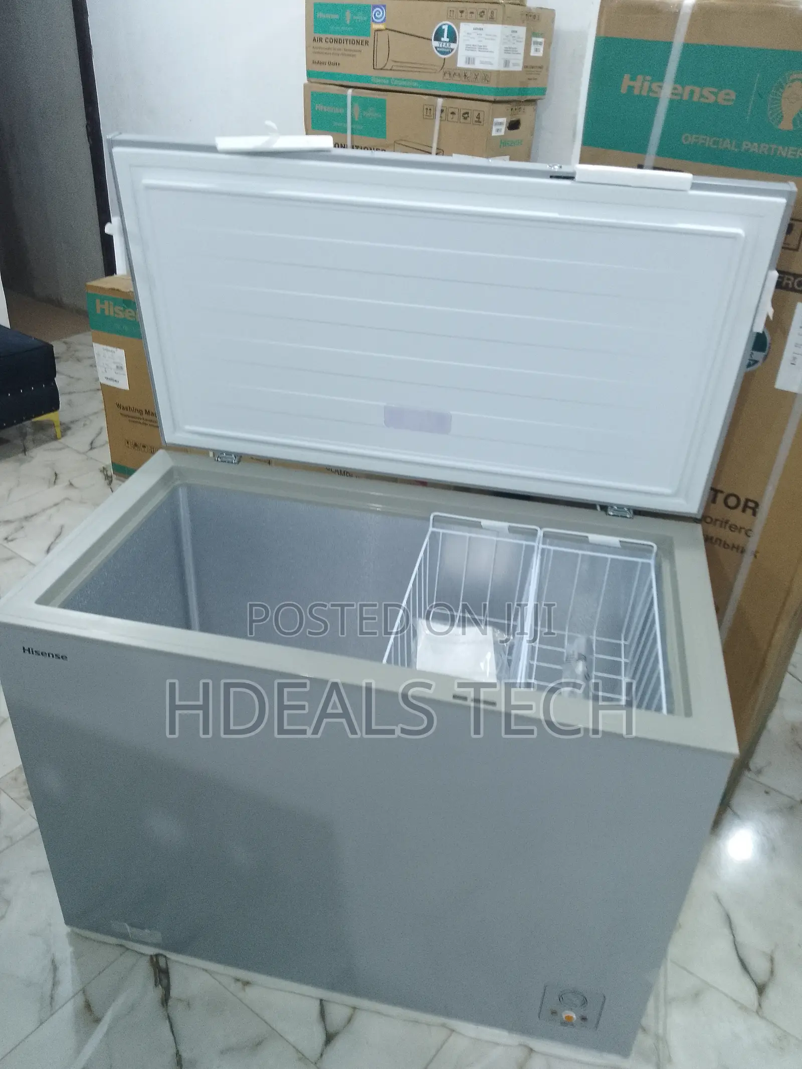 Less Energy Consumption - Hisense 300L Chest Freezer.