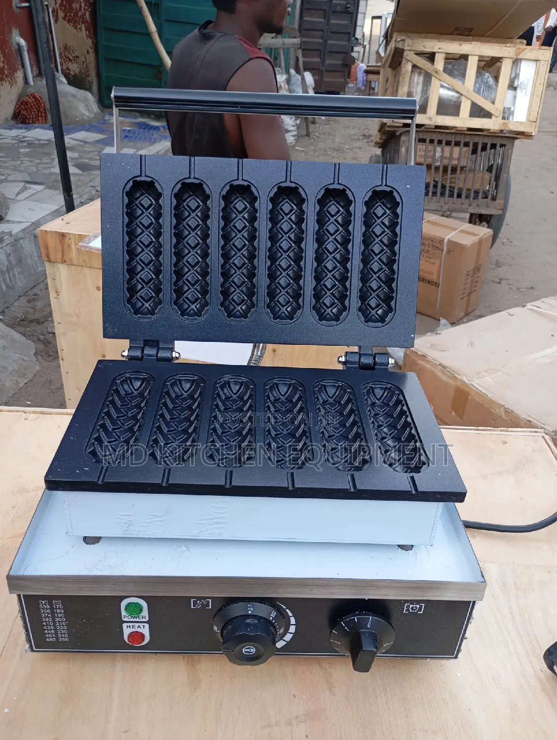 Crispy Maker Machine